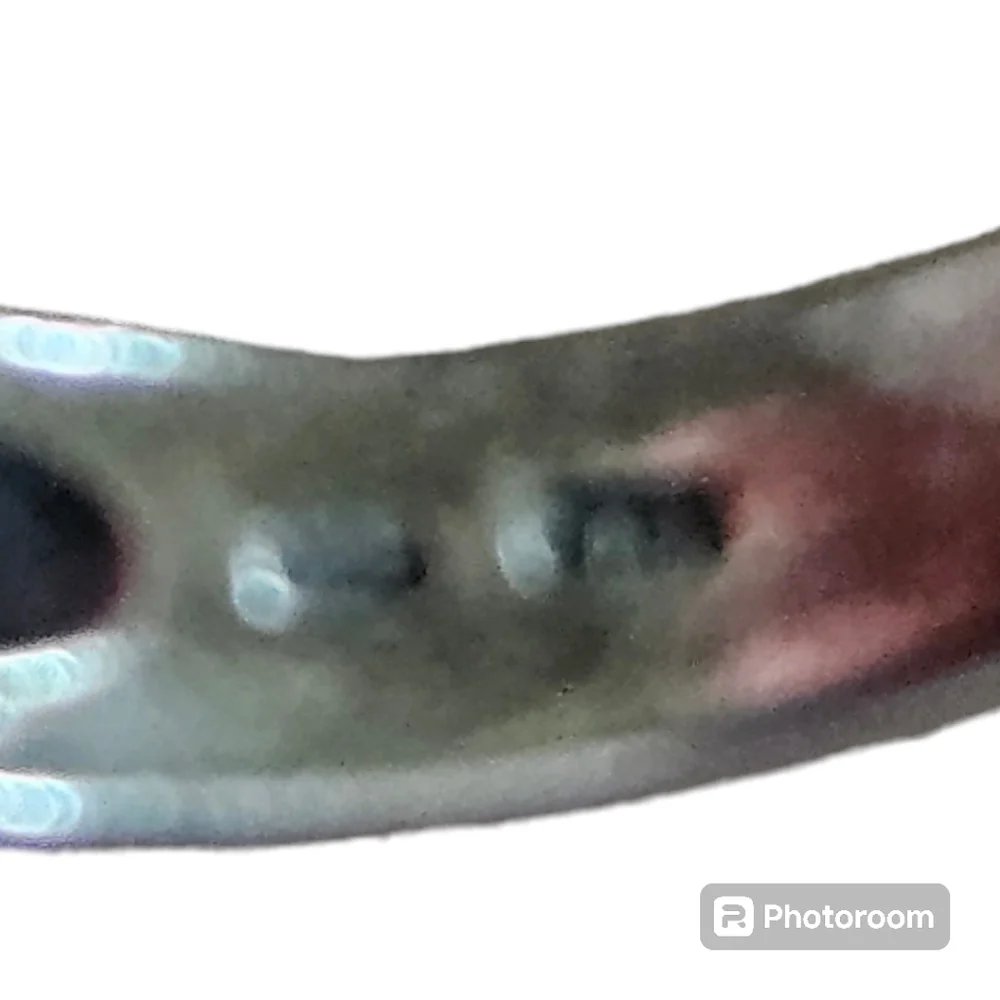 Green Jade and Sterling Silver Ring - Picture 4 of 5